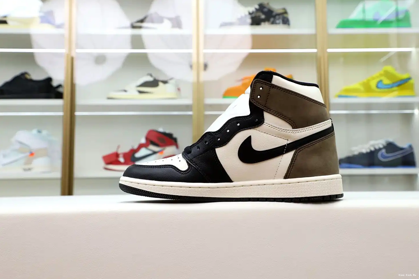 HIGH 'DARK RETRO Kimikick OG AIR JORDAN MOCHA' 1 0504